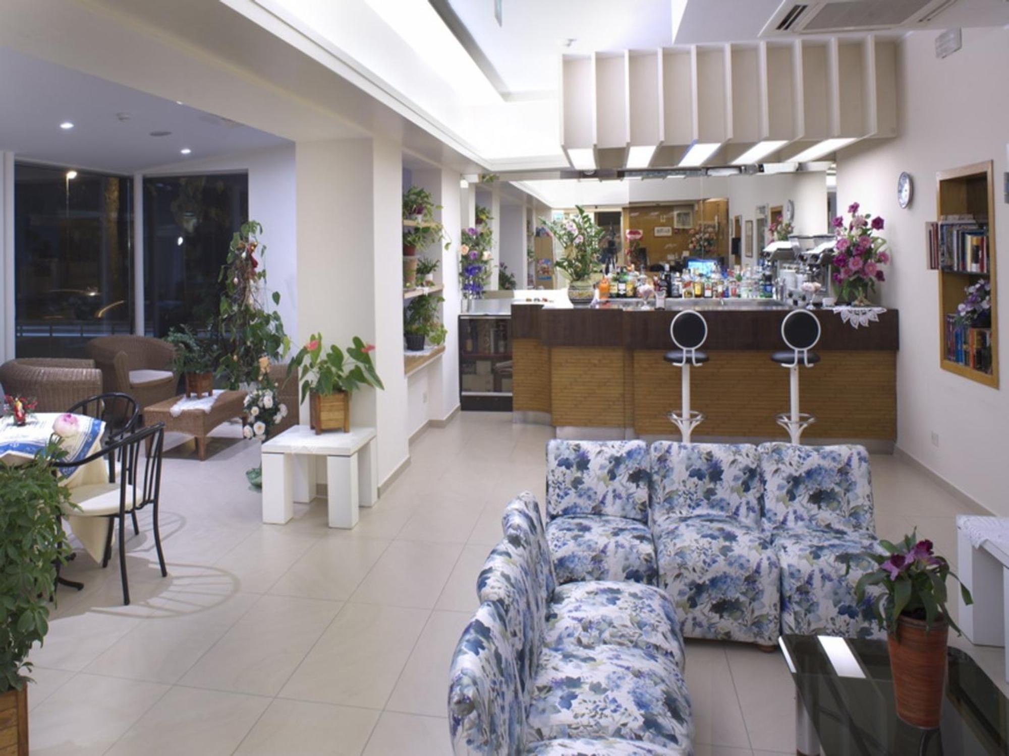 Hotel Nives Riccione Eksteriør bilde